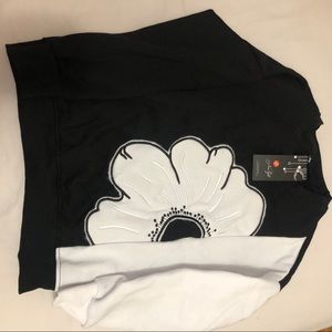 Sweater black and White